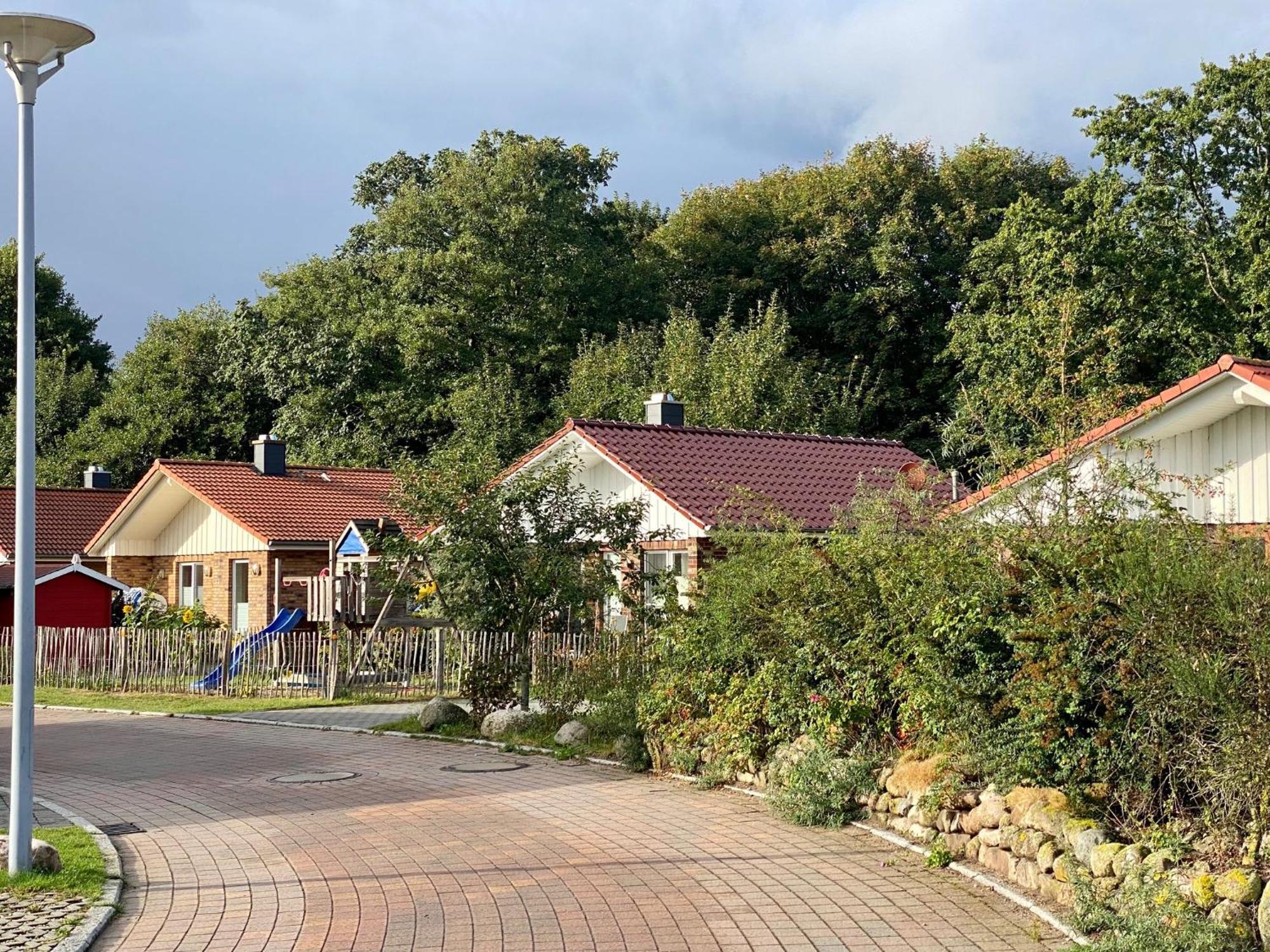 Feriendorf Suedstrand Haus 35 佩尔泽哈肯 外观 照片